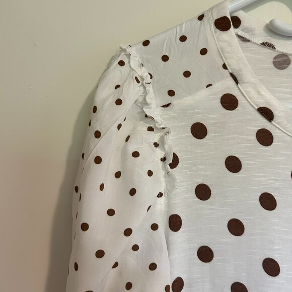 Cute Polka Dot Blouse - Picture 2 of 4